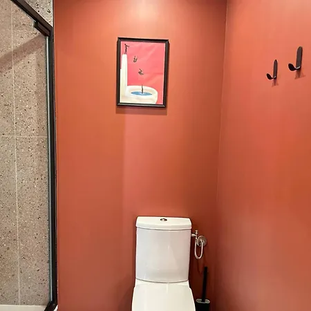 Maison Avec 3 Privatives Avec Salle De Bain - Cuisine Commune *