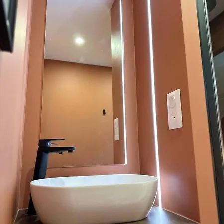 Maison Avec 3 Privatives Avec Salle De Bain - Cuisine Commune